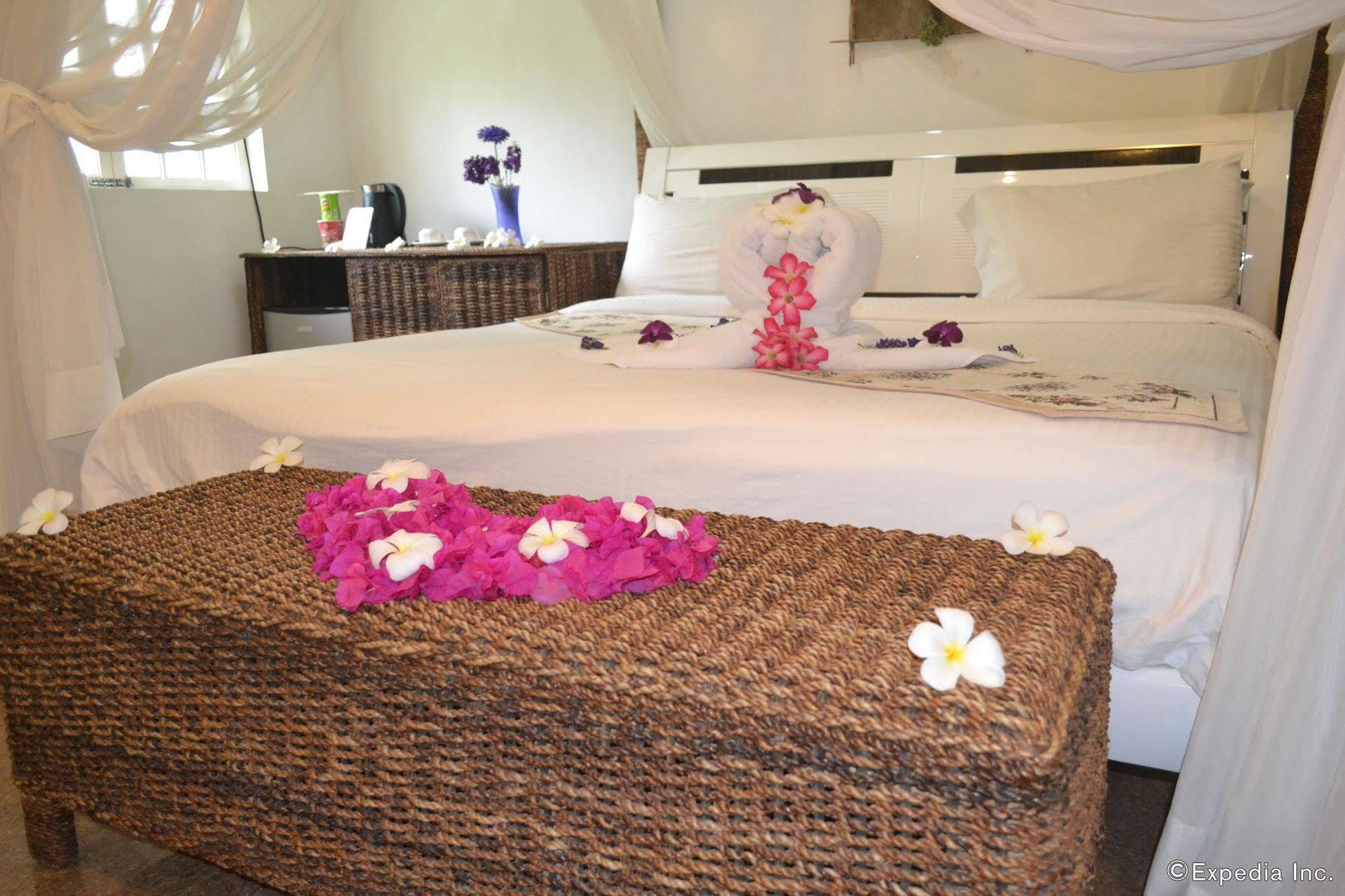 Alfheim Resort Lapu-Lapu City Exteriör bild