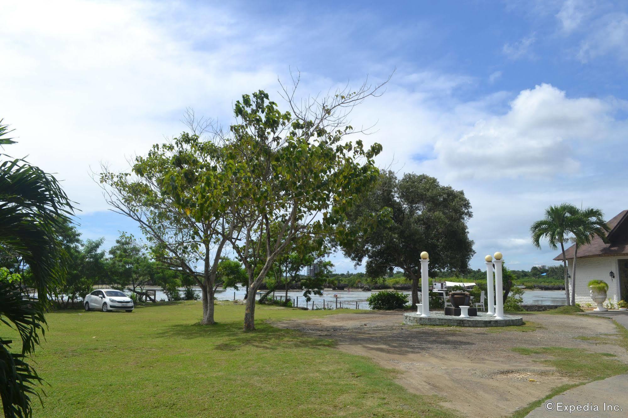 Alfheim Resort Lapu-Lapu City Exteriör bild